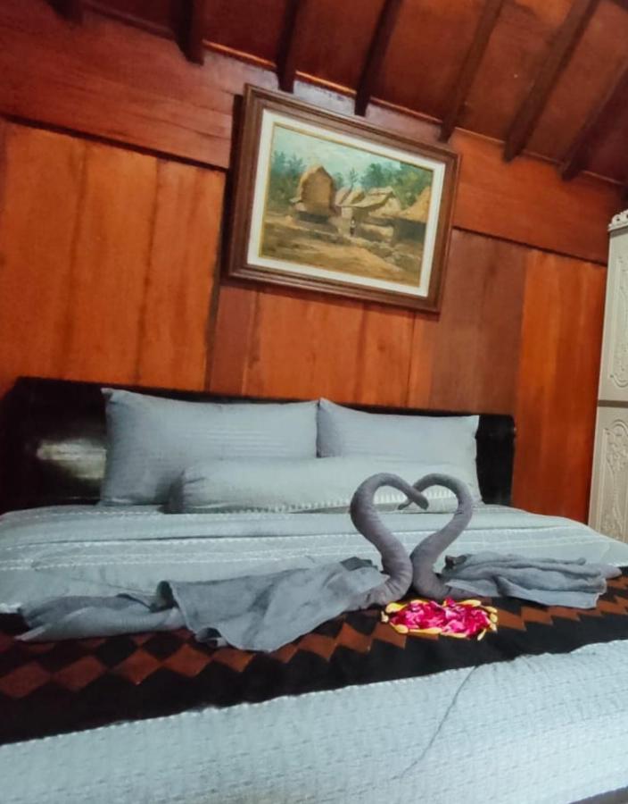 Bujak Permai Villa Matahari Lombok Ntb Praya Bagian luar foto