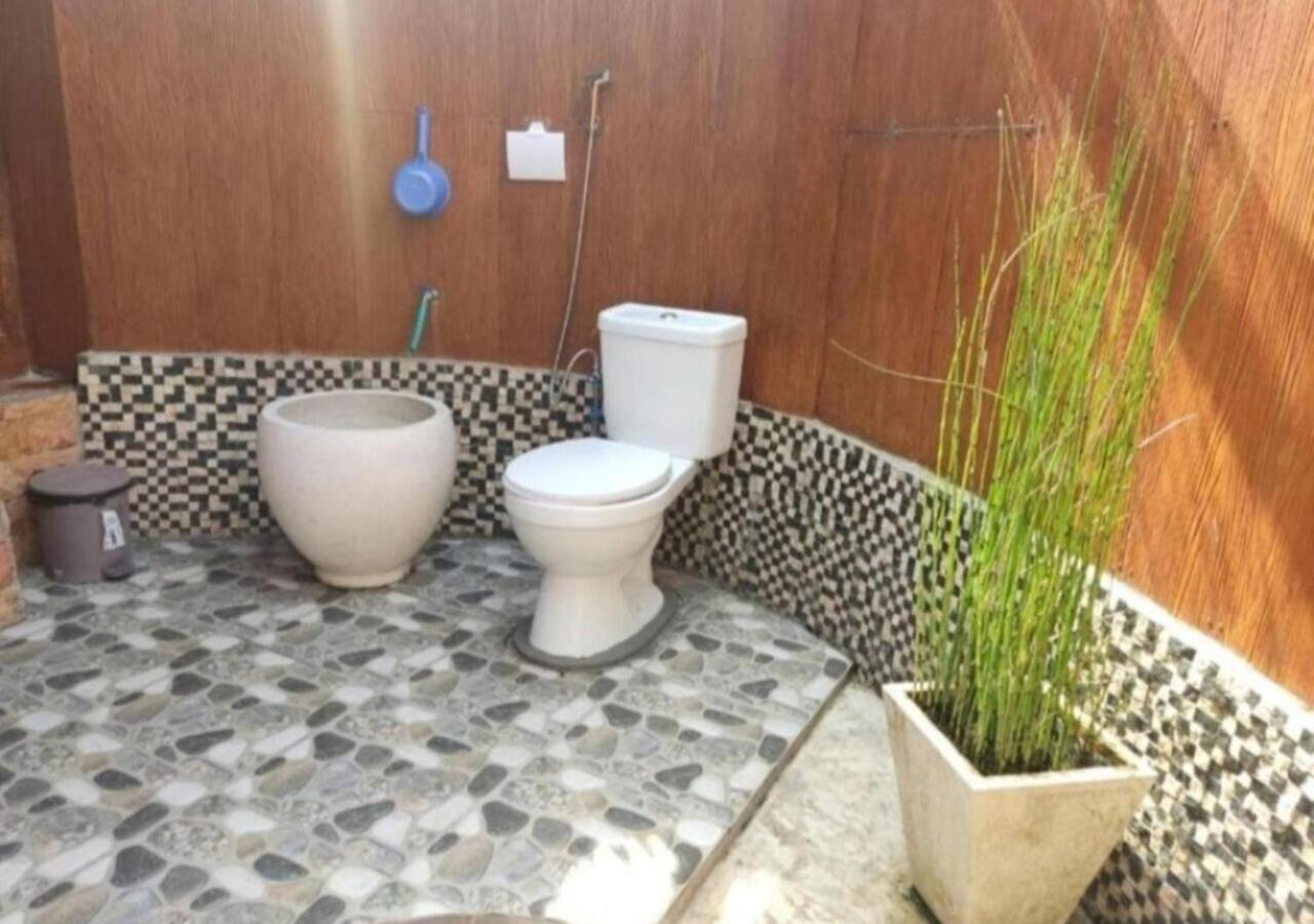 Bujak Permai Villa Matahari Lombok Ntb Praya Bagian luar foto