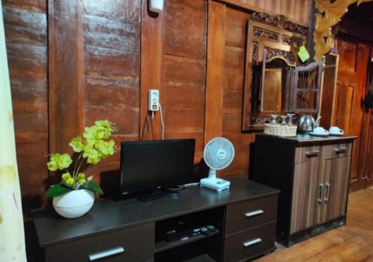 Bujak Permai Villa Matahari Lombok Ntb Praya Bagian luar foto